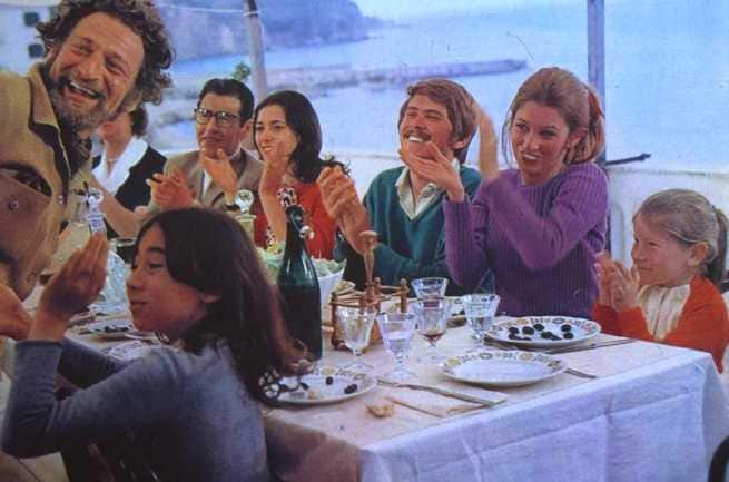 Risultati immagini per le castagne sono buone film 1970