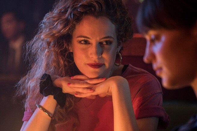 Alicia Vikander, Riley Keough