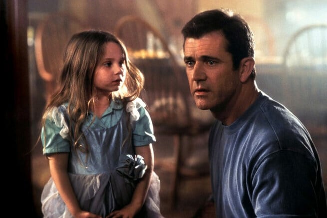 Mel Gibson, Abigail Breslin