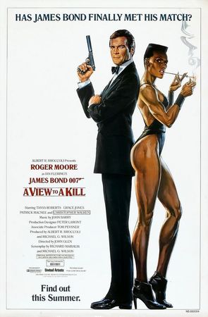 I JAMES BOND DI ROGER MOORE CHE RIMANDANO AI FUMETTI E AI FILM MARVEL PRIMA DEL TEMPO!