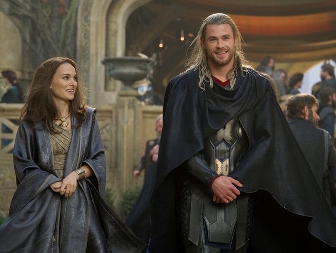 Natalie Portman, Chris Hemsworth