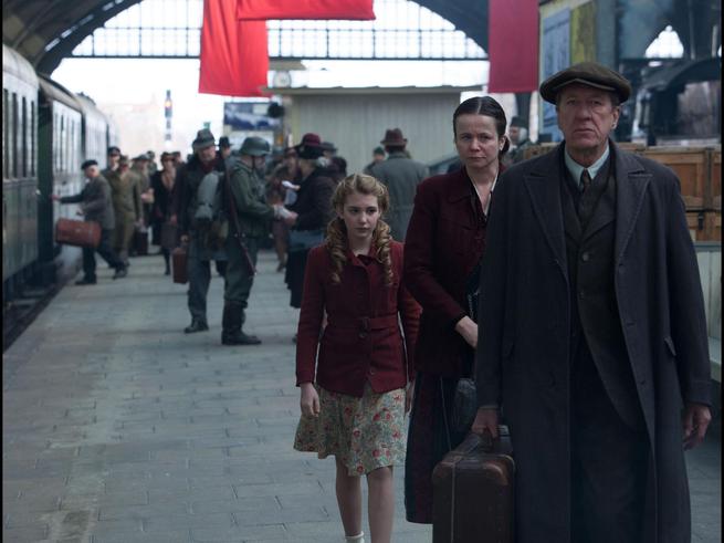 Sophie Nélisse, Emily Watson, Geoffrey Rush