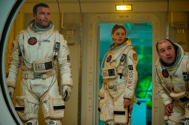 Liev Schreiber, Romola Garai, Johnny Harris