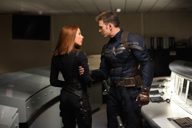 Scarlett Johansson, Chris Evans