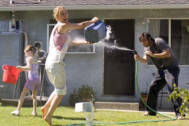 Radha Mitchell, Luke Wilson