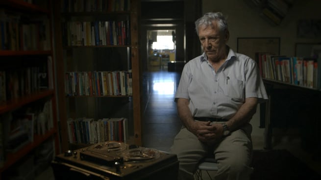 Amos Oz
