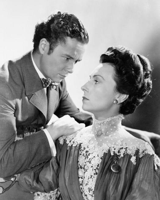 Tim Holt, Agnes Moorehead