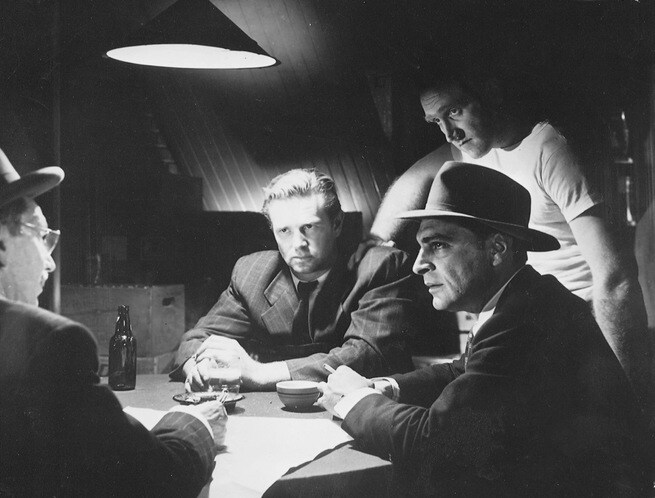 James Whitmore, Sterling Hayden, Anthony Caruso, Sam Jaffe