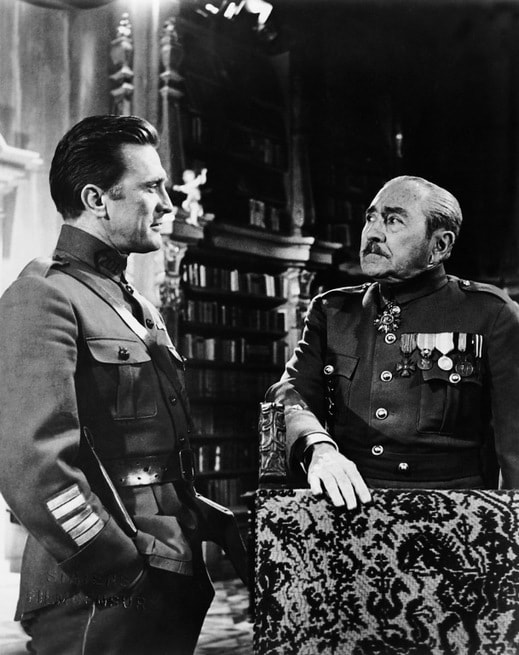 Kirk Douglas, Adolphe Menjou