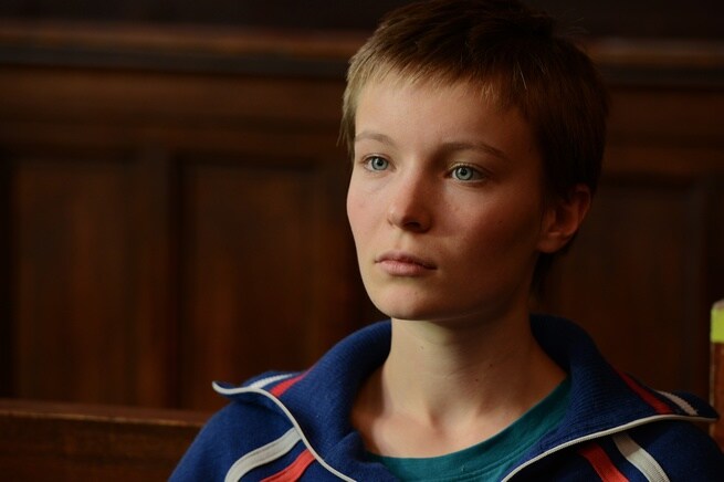 A TESTA ALTA: LA RIEDUCAZIONE DI UN PICCOLO CRIMINALE