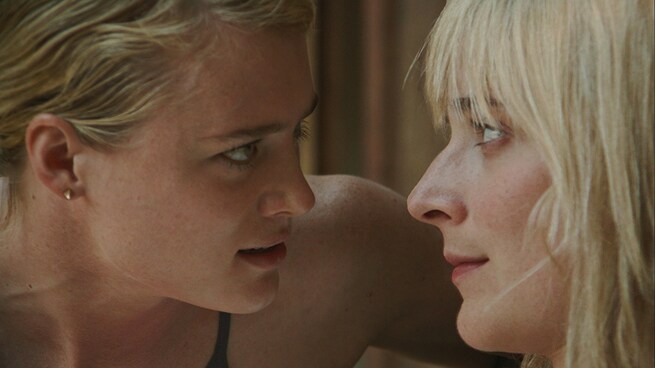 Caitlin Fitzgerald, Mackenzie Davis