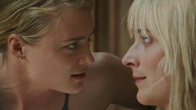 Caitlin Fitzgerald, Mackenzie Davis