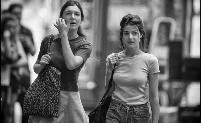 Louise Chevillotte, Esther Garrel