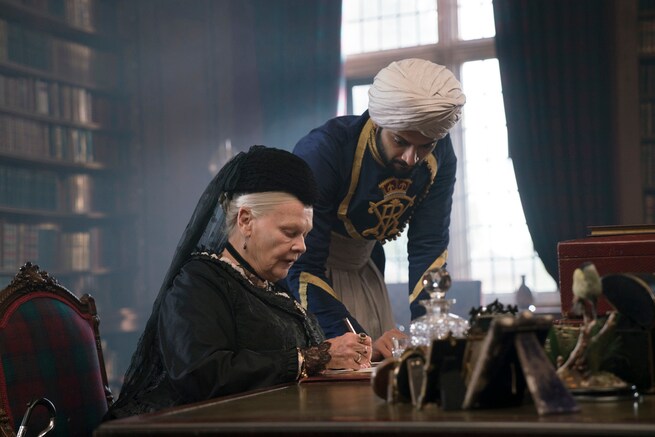 Ali Fazal, Stephen Frears, Judi Dench