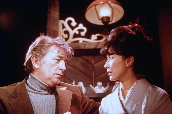 Robert Mitchum, Kishi Keiko