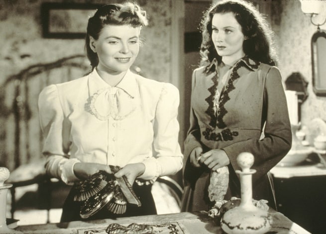 Dorothy McGuire, Rhonda Fleming