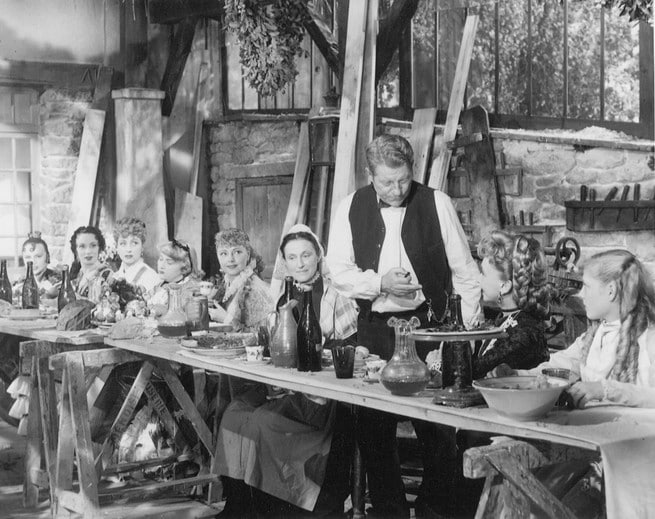 Jean Gabin, Danielle Darrieux, Madeleine Renaud