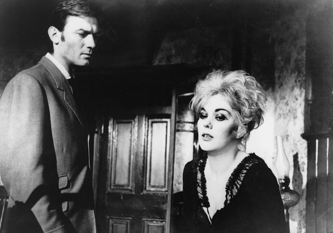 Kim Novak, Laurence Harvey