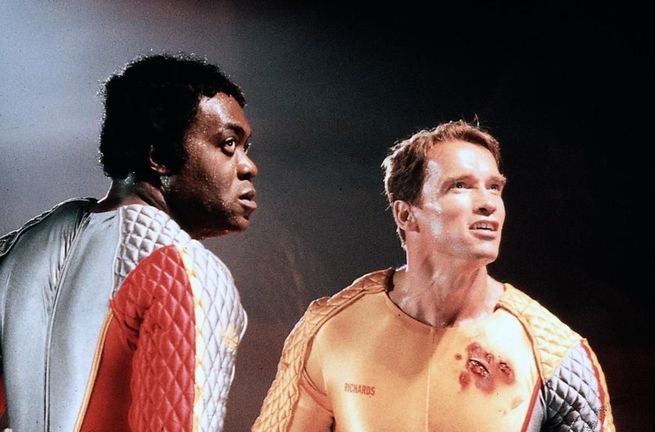 Yaphet Kotto, Arnold Schwarzenegger