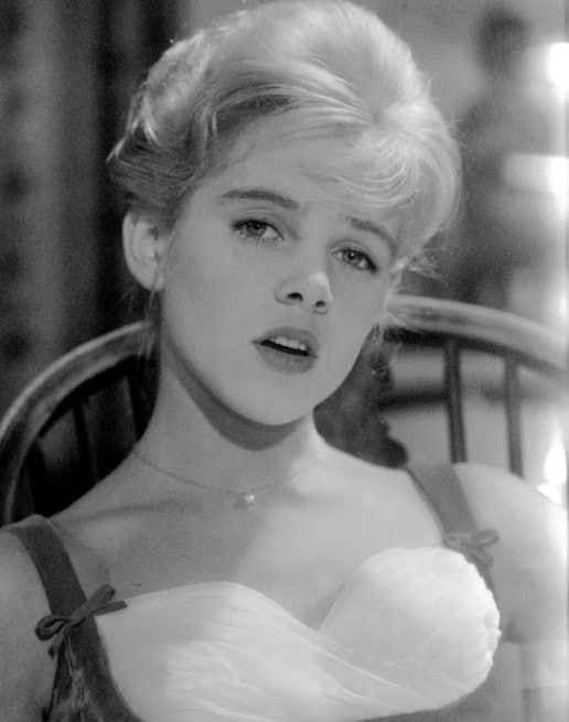 Sue Lyon