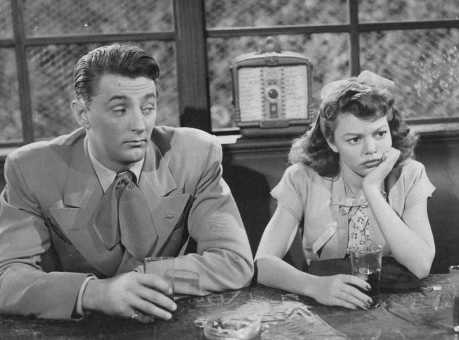 Dorothy McGuire, Robert Mitchum