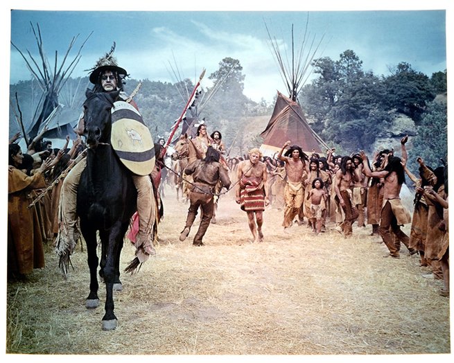 Recensione su Un uomo chiamato cavallo (1970) di bufera FilmTV.it Recensione su Un uomo chiamato cavallo (1970) di bufera FilmTV.it