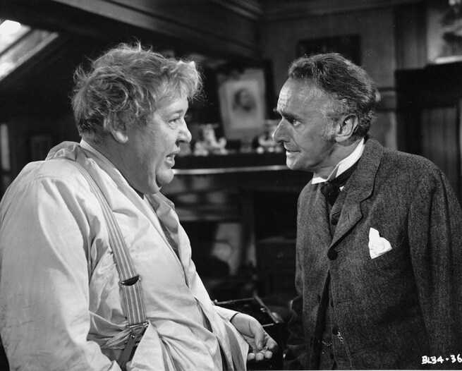 Charles Laughton, John Laurie