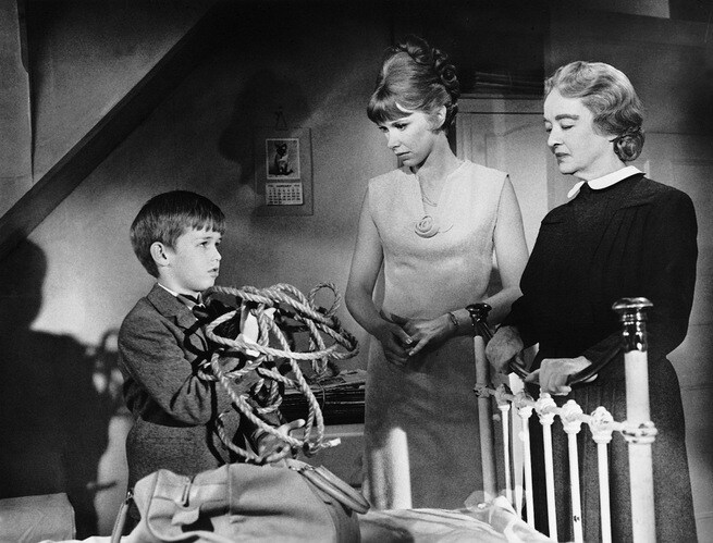 Bette Davis, Pamela Franklin