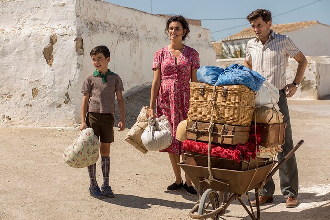 Penélope Cruz, Raúl Arévalo, Asier Flores