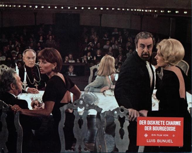 Paul Frankeur, Stéphane Audran, Fernando Rey, Delphine Seyrig, Bulle Ogier, Julien Bertheau