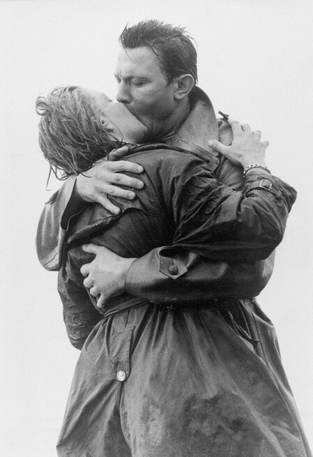 Simone Signoret, Laurence Harvey