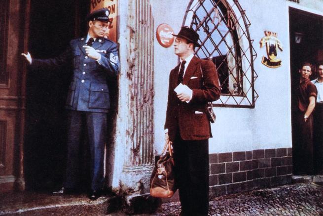 Richard Widmark, Donald Wolfit