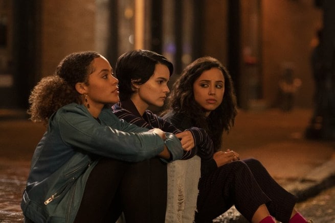 Quintessa Swindell, Brianna Hildebrand, Kiana Madeira