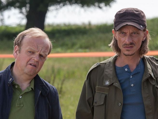 Mackenzie Crook, Toby Jones