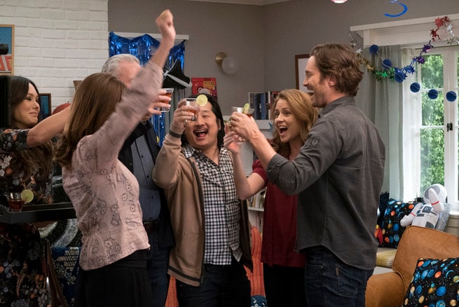 Jenna Fischer, Oliver Hudson, Bobby Lee, Diane Farr, Geoff Pierson, Lindsay Price