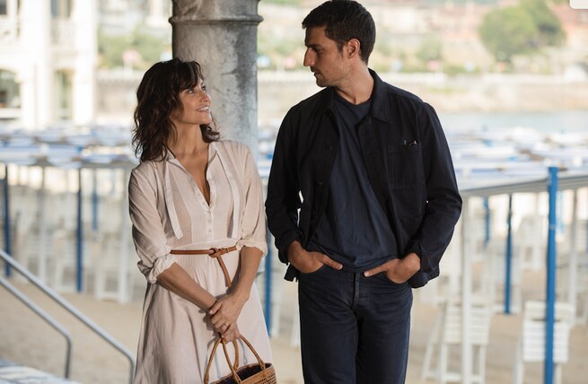 Gina Gershon, Louis Garrel