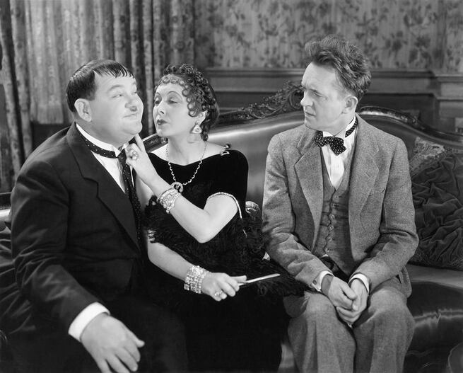 Oliver Hardy, Stan Laurel, Mae Busch