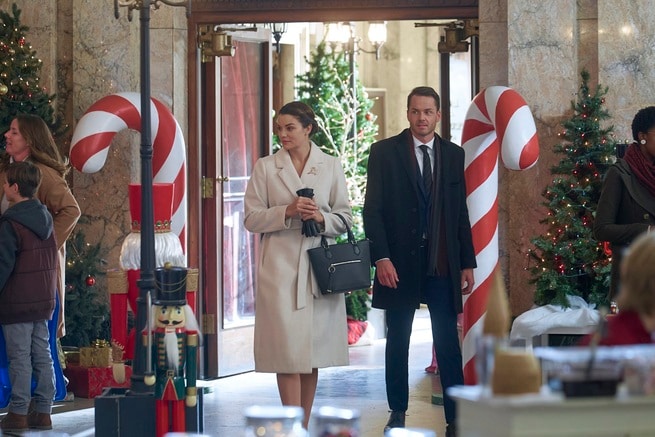 Kimberley Sustad, Paul Campbell