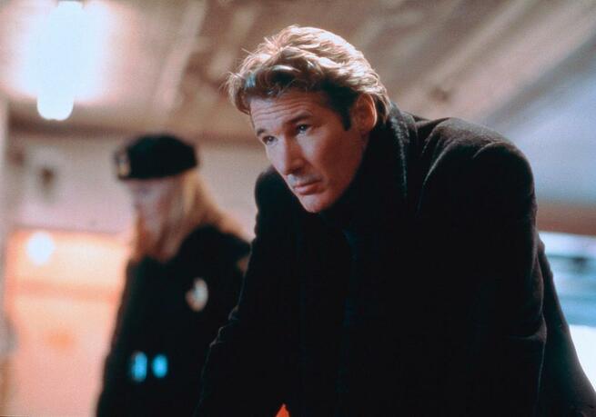 Richard Gere, Laura Linney