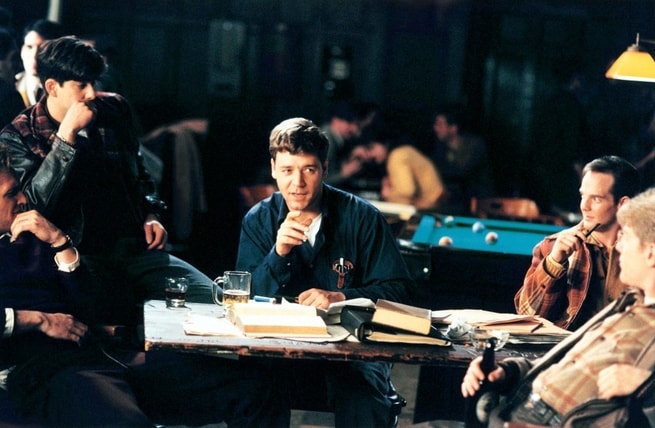 Russell Crowe, Adam Goldberg, Jason Gray-Stanford