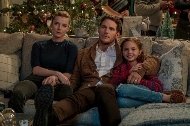 Chris Pratt, Betty Gilpin, Ryan Kiera Armstrong