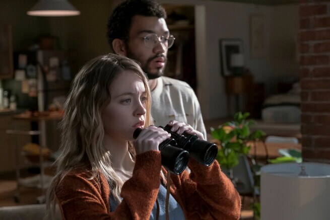 Sydney Sweeney, Justice Smith