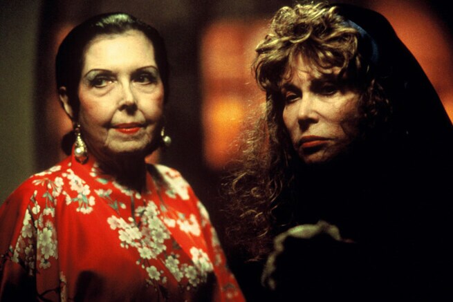 Ann Miller, Lee Grant