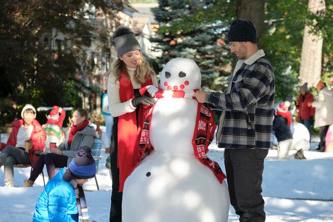 Megan Park, Julian Morris