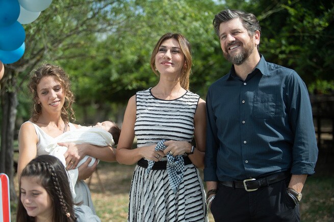 Fabio De Luigi, Virginia Raffaele, Barbara Chichiarelli