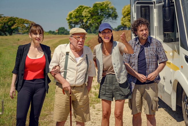 Chiara Francini, Nino Frassica, Giulia Bevilacqua, Leonardo Pieraccioni