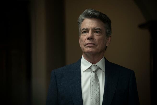 Peter Gallagher