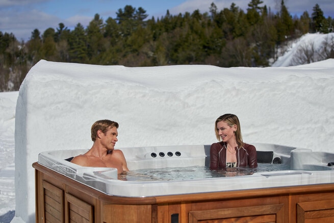 Katie Cassidy, Stephen Huszar