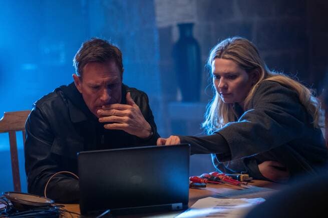 Aaron Eckhart, Abigail Breslin