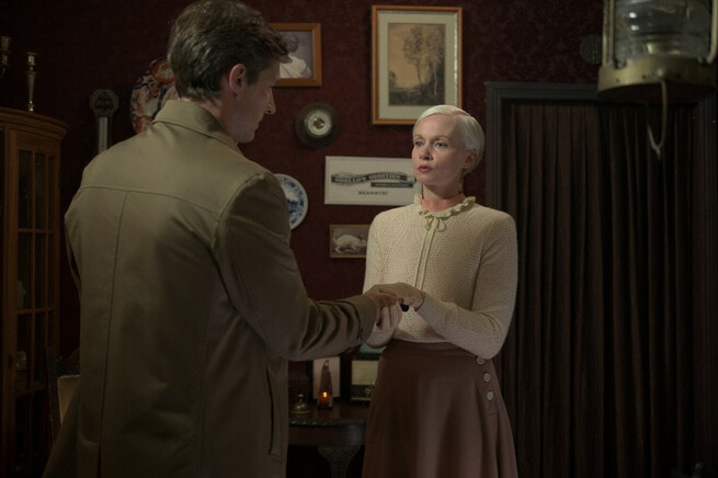 Gwilym Lee, Carolyn Bracken